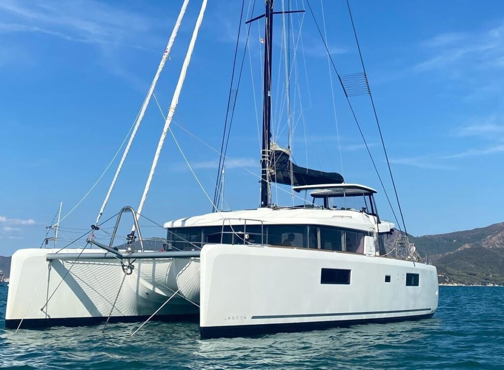 Lagoon 52 S