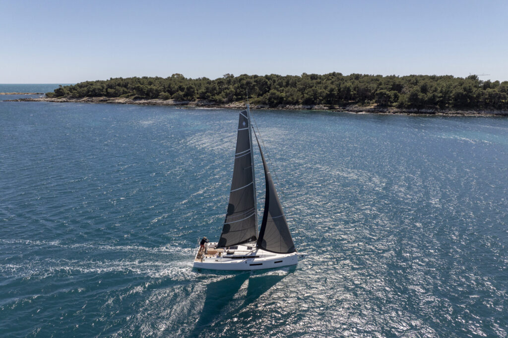 Jeanneau Sun Odyssey 350